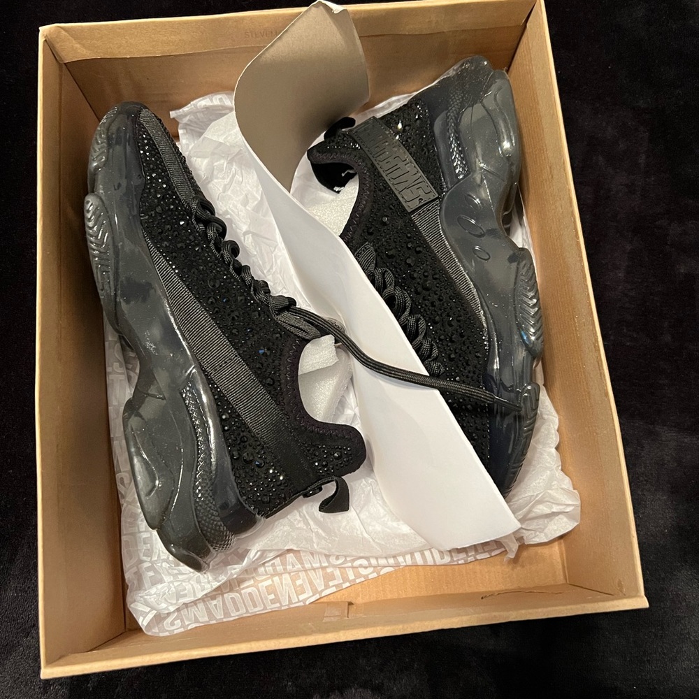 Steve Madden shoes